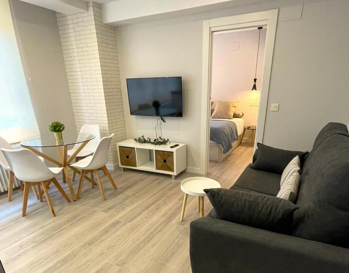 Apartamentos Aranda - La Cepa I - II Aranda de Duero Luaran gambar