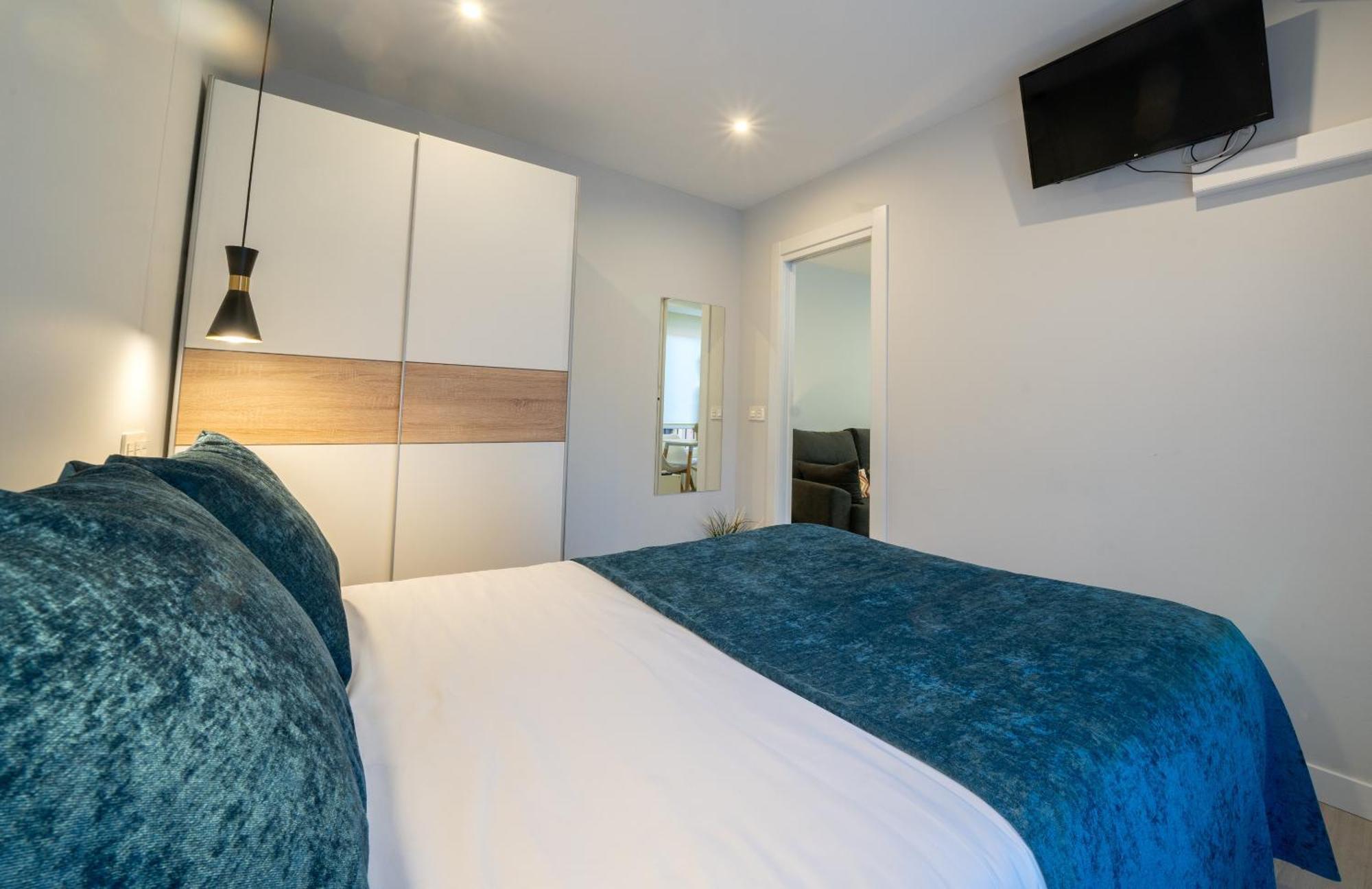 Apartamentos Aranda - La Cepa I - II Aranda de Duero Luaran gambar
